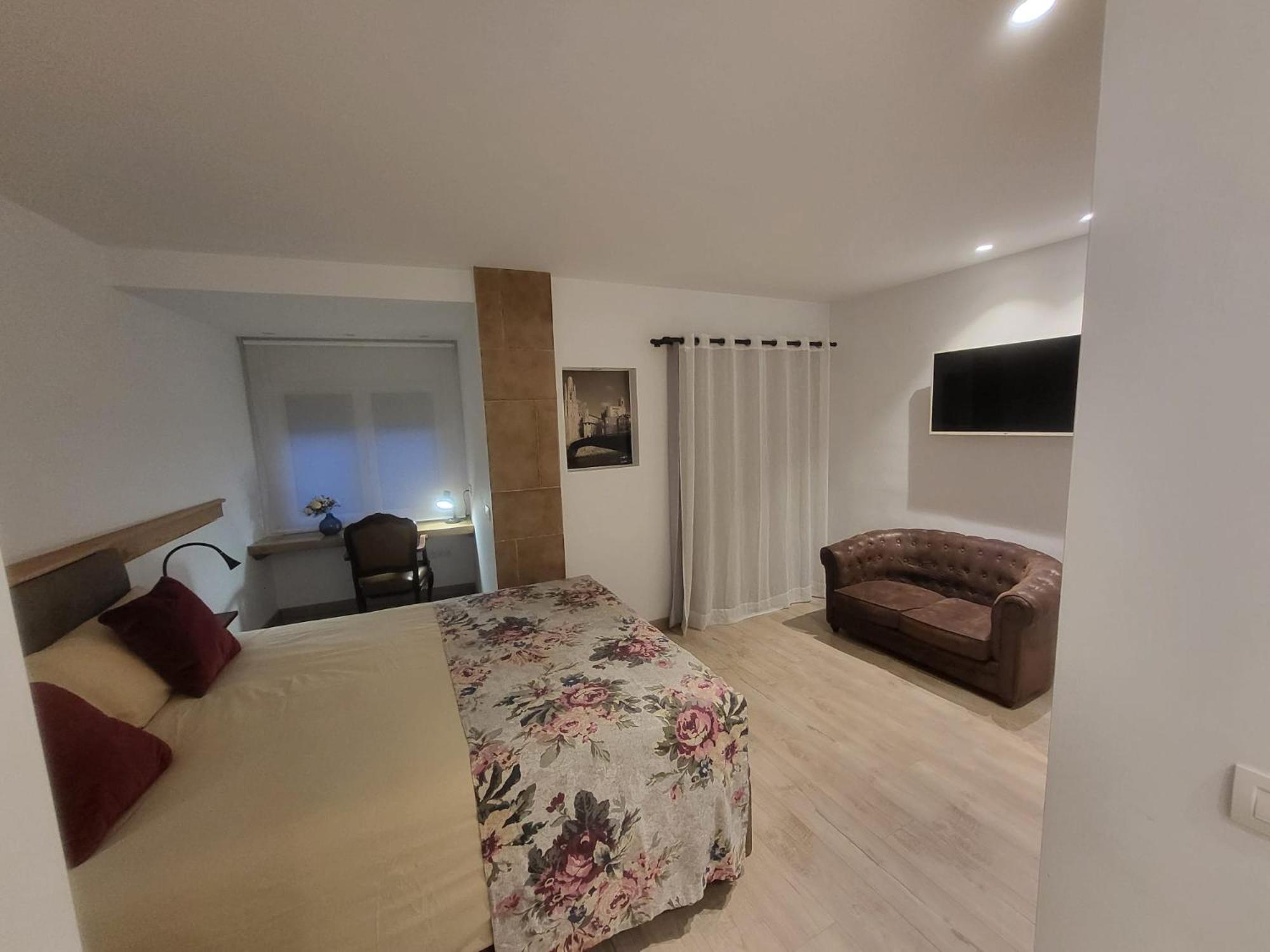 Turistic Girona - Piso de 3 habitaciones Exterior foto